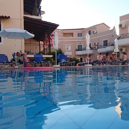 Doras Zante Studios & Apartments อาร์กาซี ภายนอก รูปภาพ