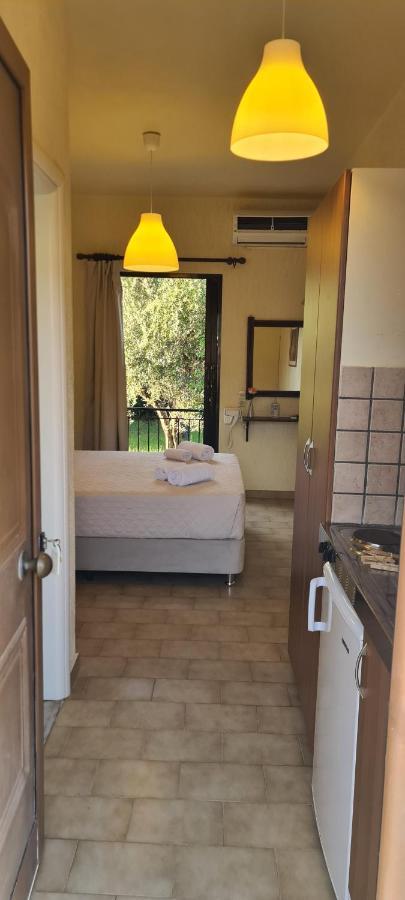 Doras Zante Studios & Apartments อาร์กาซี ภายนอก รูปภาพ