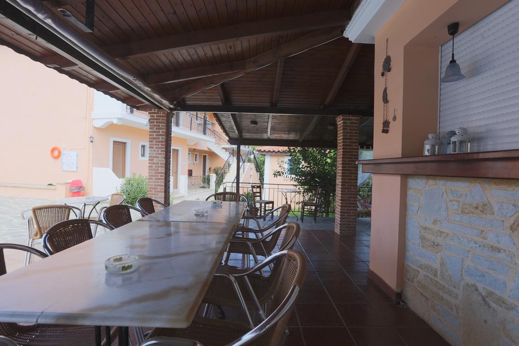 Doras Zante Studios & Apartments อาร์กาซี ภายนอก รูปภาพ
