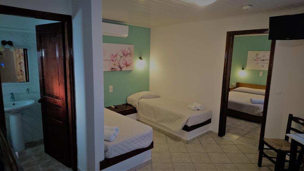 Doras Zante Studios & Apartments อาร์กาซี ภายนอก รูปภาพ